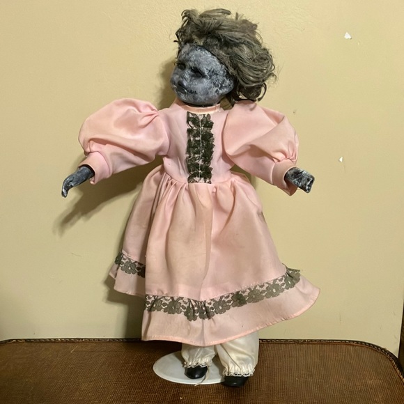 Creepy Scary Hand Painted Doll Prop Decor - Picture 1 of 10